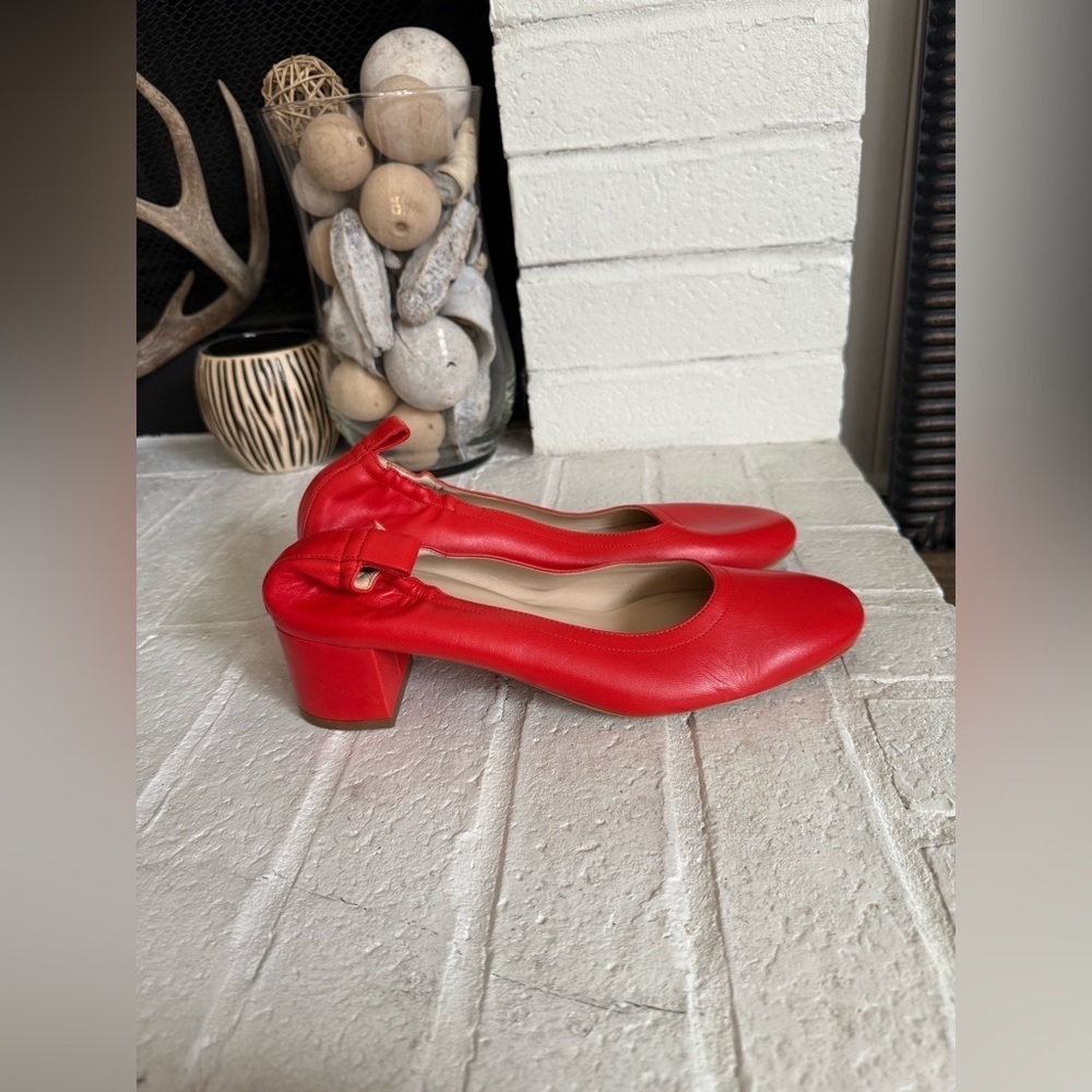 EVERLANE Pump Heel In Narrow Fit Coral Red Size 10.5 NWT - Picture 4 of 8